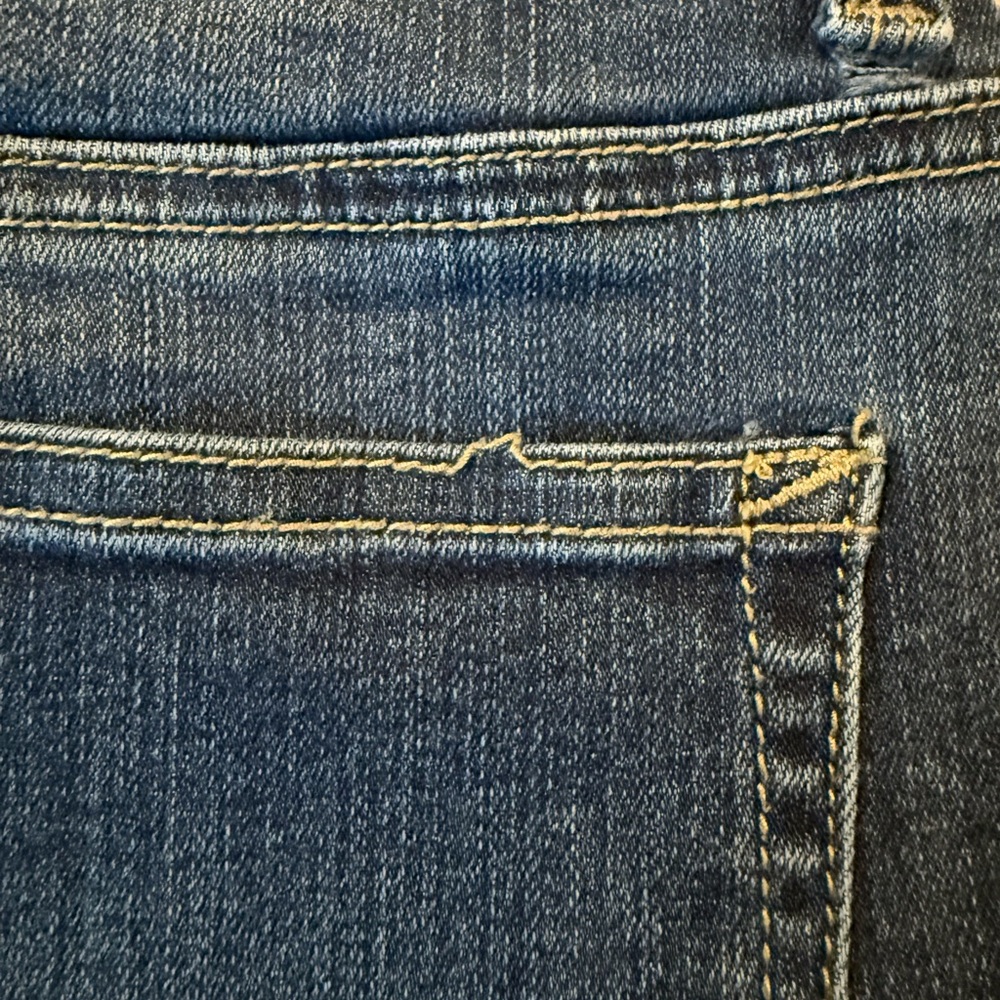 Maurices Blue Jeans - Picture 7 of 7